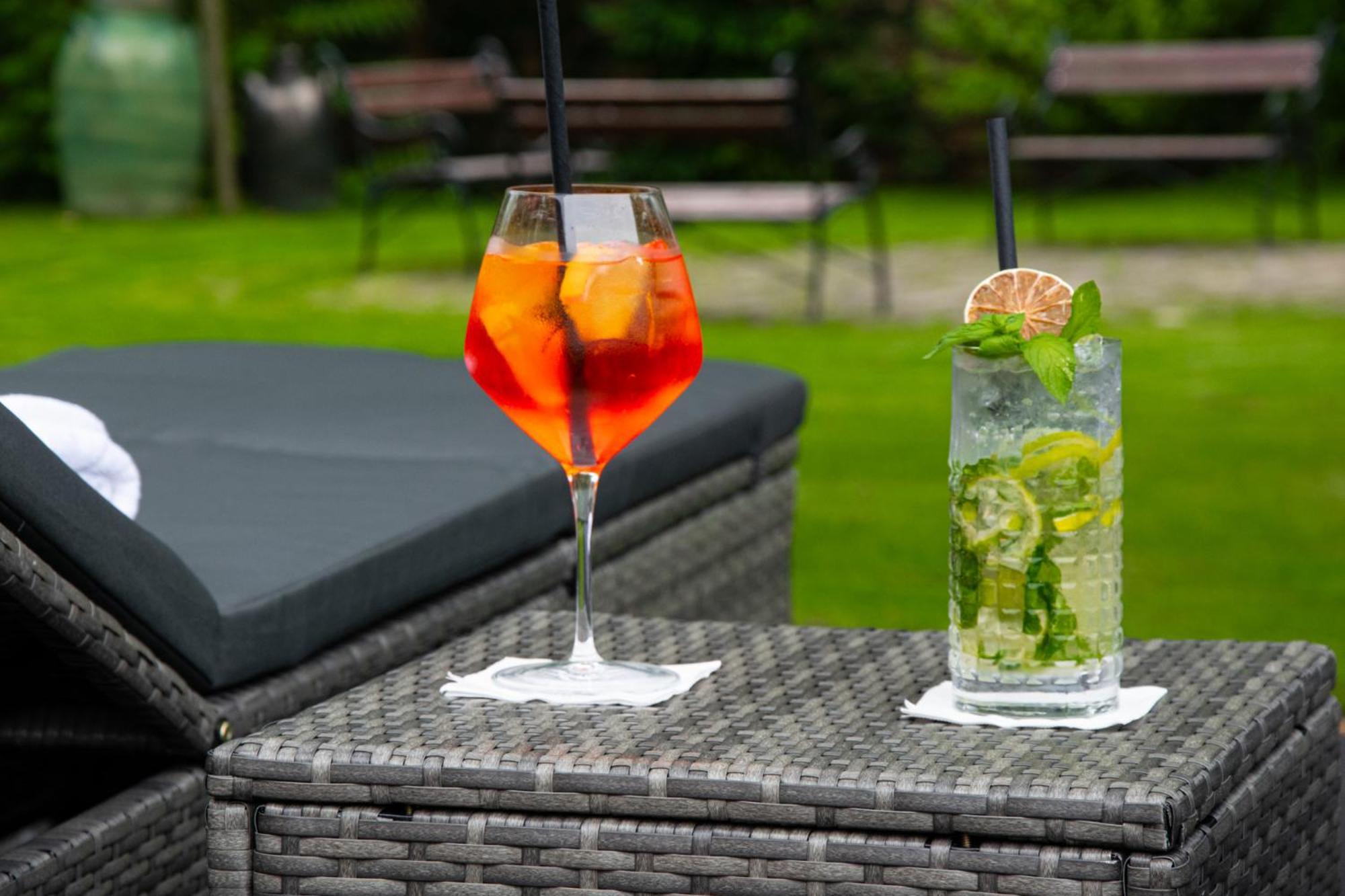 Hotel Czinege & Etterem Koka Екстериор снимка