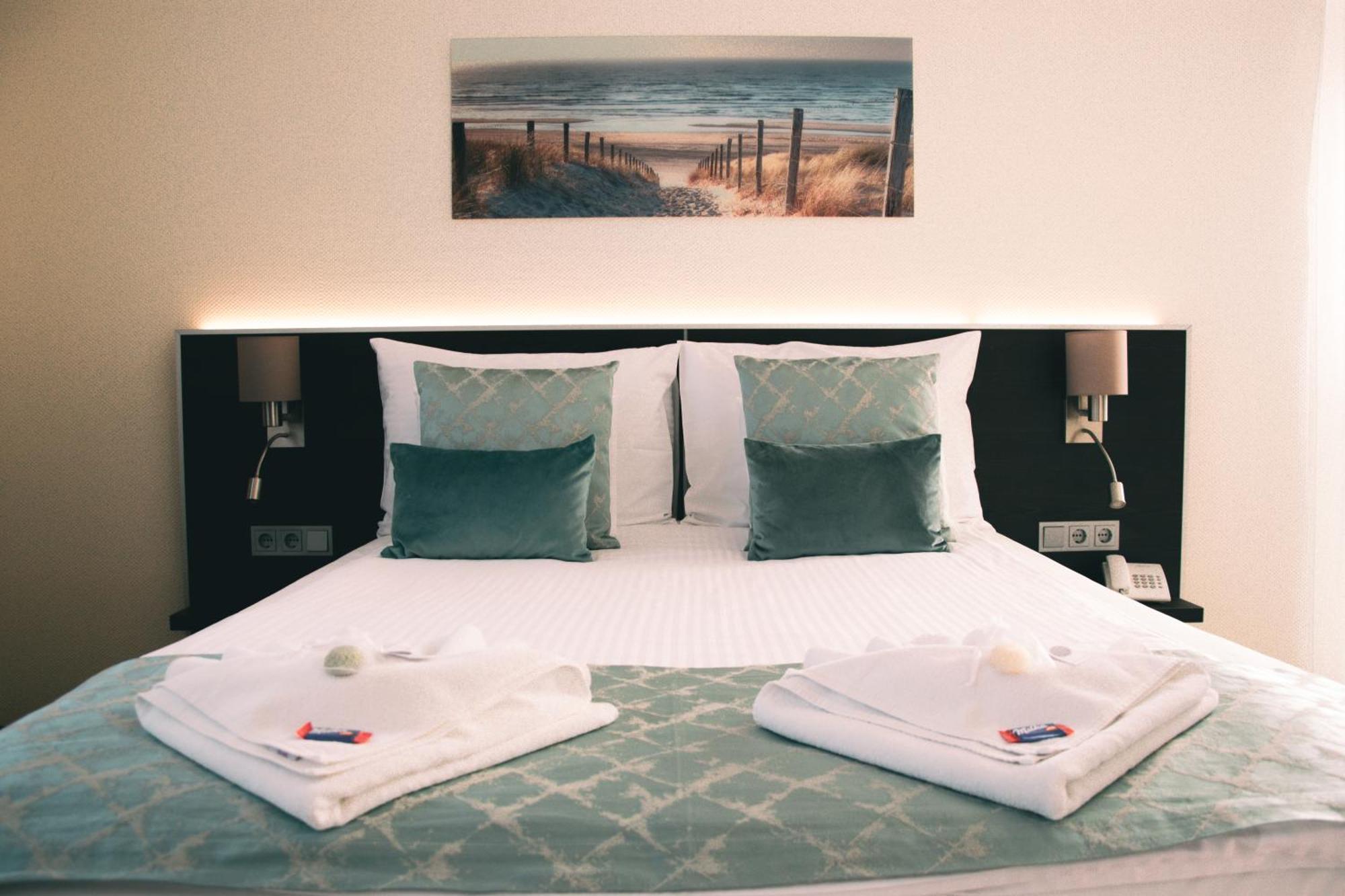 Hotel Czinege & Etterem Koka Екстериор снимка